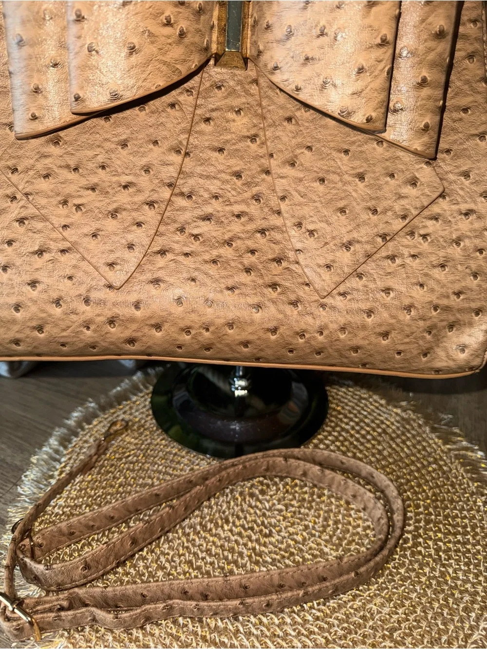 NWOT Bow-Accent Tan Ostrich-Leather Satchel Bag - Stunning ⭐️ - Picture 5 of 5